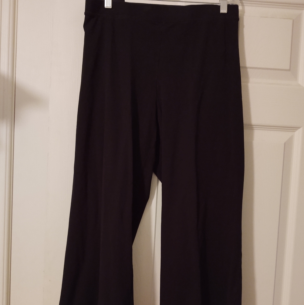 Avenue Straight Leg Yoga Pants 26/28